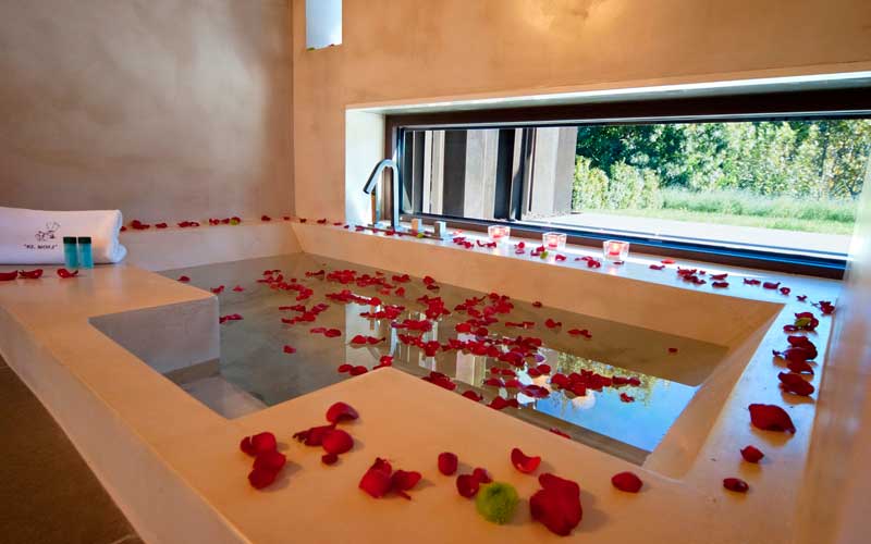 Hoteles para parejas con bañera privada en la Costa Brava