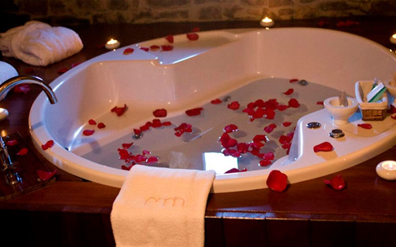 Hoteles para parejas con jacuzzi privado en Osona