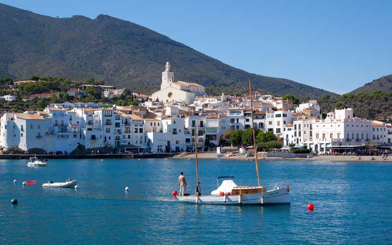Los pueblos más bonitos de Girona, Cadaqués