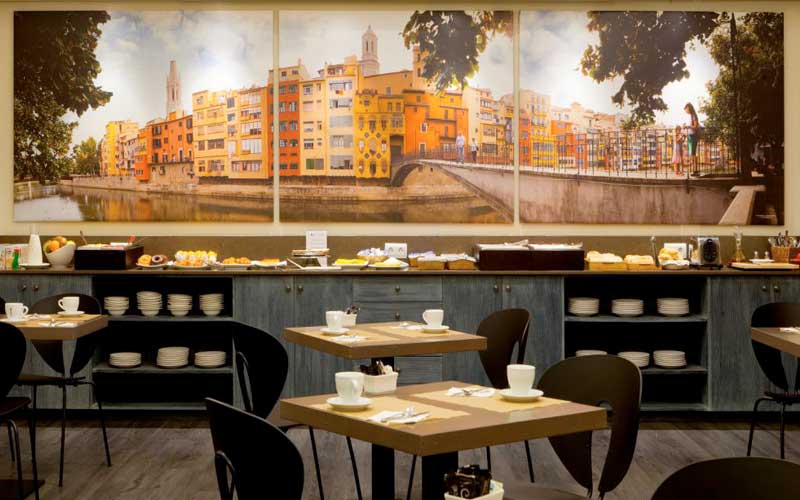 Girona, Temps de Flors, Hotel Peninsular